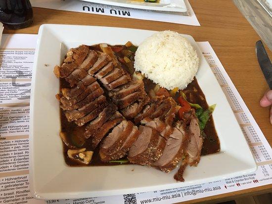 MIU MIU China Thai Food