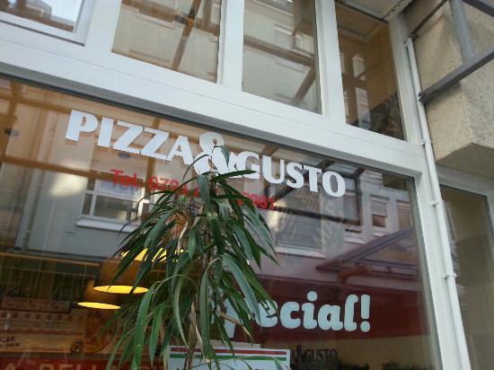 Pizza & Gusto