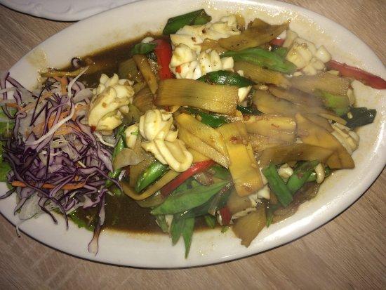 Pukki's Restaurant & Lounge