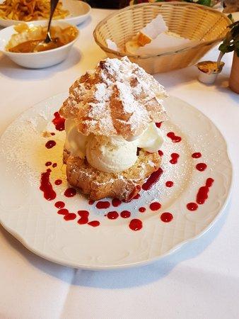 Burg-Gasthof zur Strahlenburg