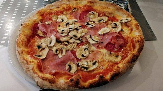 Ristorante -pizzeria Amalfi