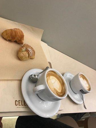 Celebre Bar I Caffe I Deli