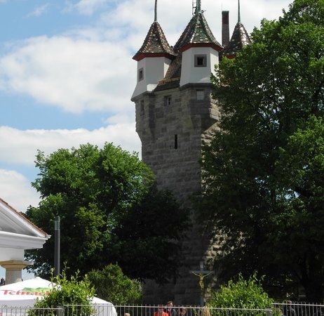 Fünfknopfturm und Unteres Tor