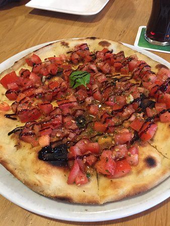 La Cascata Ristorantino Caffe' Bar